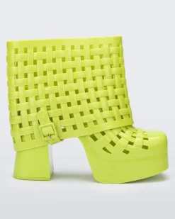 Clog Boot