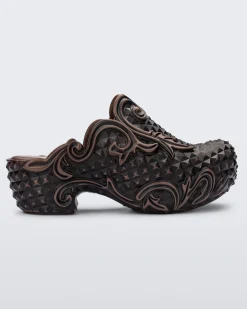 Court Clog
