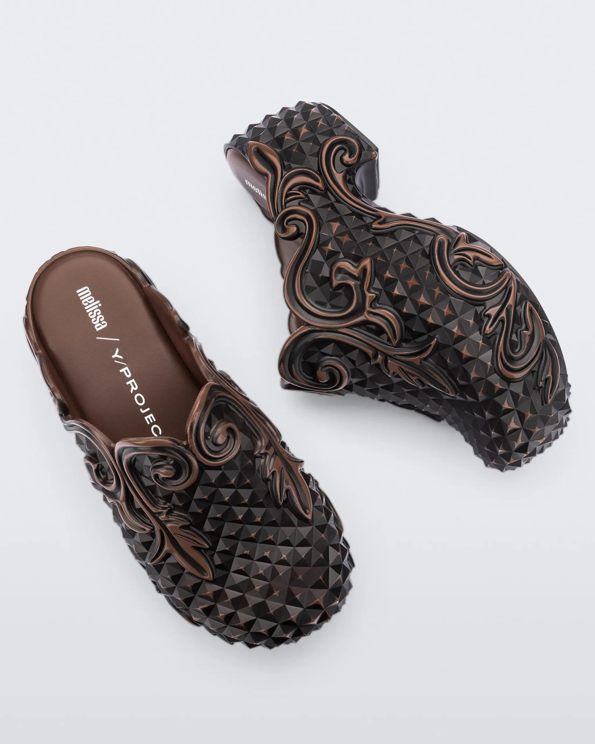 Court Clog