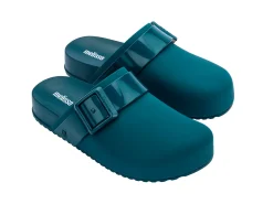 Cozy Clog