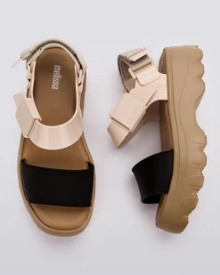 Kick Off Sandal
