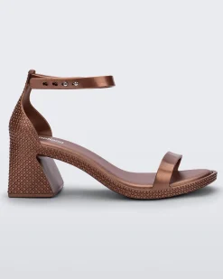 Lux Heel