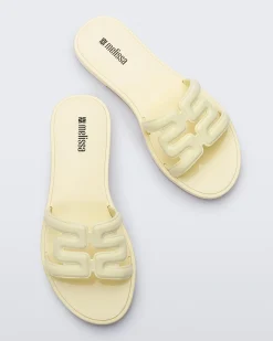 M Slide